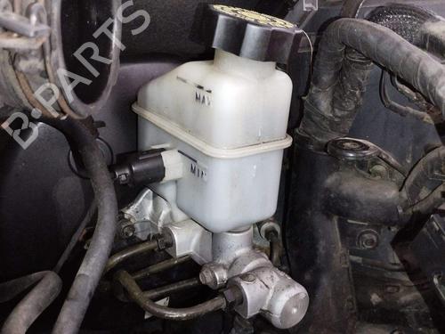 brake-master-cylinder-hyundai-i30-fd-2007-2008-2009-2010-2011-2012-36434393 main image