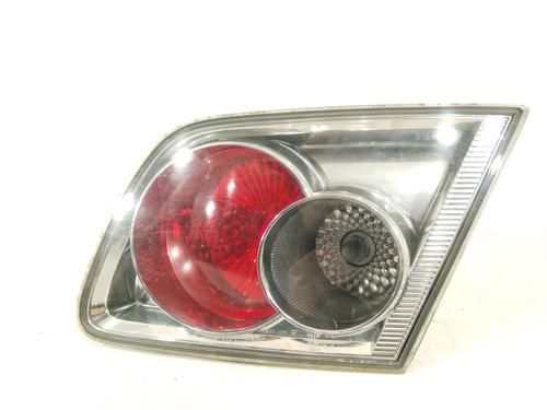 Używane Lampa tylna klapy bagażnika prawa MAZDA 6 Hatchback (GG) 2.0 DI (GG14) (121 hp) 30860130