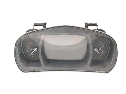instrument-cluster-renault-megane-iv-hatchback-b9amn_-2015-23577876 main image