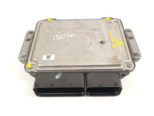 Engine control unit (ECU) KIA CARENS IV | BP21028441M57 - Image 4