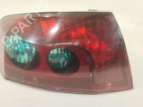 Used Left taillight Left taillight 39472056 39472056