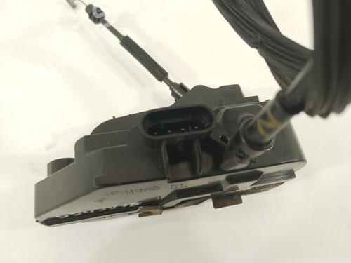 Front left lock PEUGEOT 307 CC (3B) 2.0 16V | BP18830927C98 