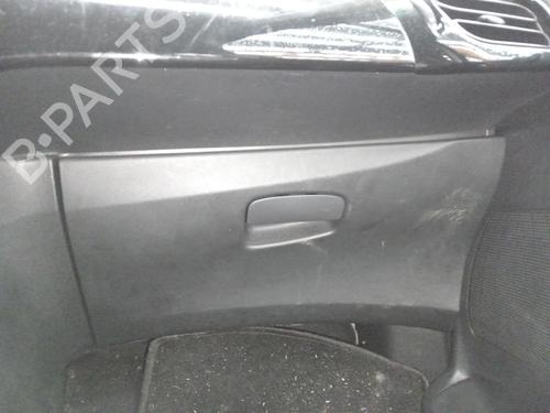 Used Glove box Glove box 38443473 38443473