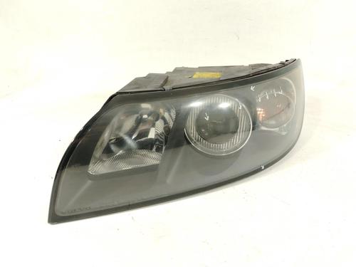 left-headlight-volvo-s40-ii-544-2003-2004-2005-2006-2007-2008-2009-2010-2011-2012-31194088 main image