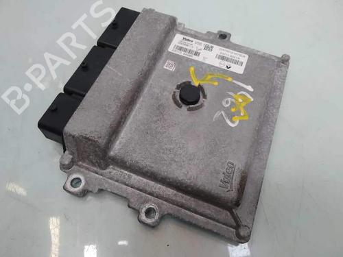 Used Engine control unit (ECU) Engine control unit (ECU) 5854742 5854742