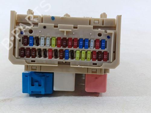 fuse-box-toyota-verso-_r2_-2009-2010-2011-2012-2013-2014-2015-2016-2017-2018-26025787 main image