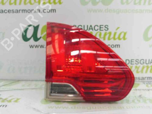 Used Left tailgate light Left tailgate light 14302400 14302400