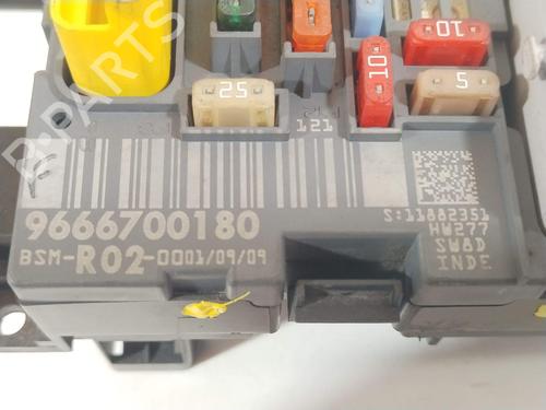 Fuse box CITROËN C5 III (RD_) 2.0 HDi (RDRHD8, RDRHDJ, RDRHR8, RDRHRJ) | BP34439243E1 - Image 6