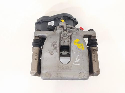 Used Left rear brake caliper MERCEDES-BENZ GLA-CLASS (X156) GLA 200 (156.943) (156 hp) 11585610