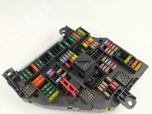 Used Fuse box Fuse box 7180389 7180389