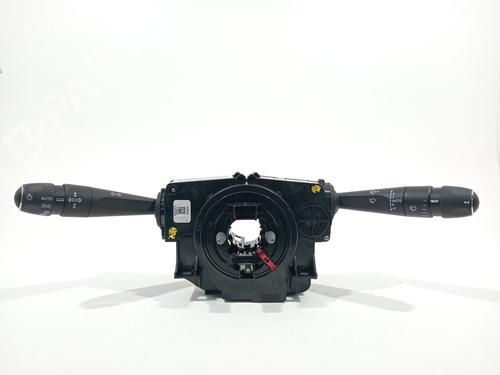 Used Headlight switch CITROËN C4 III (BA_, BB_, BC_) 1.2 PureTech 130 (BAHNSA, BAHNSB) (130 hp) 23883990