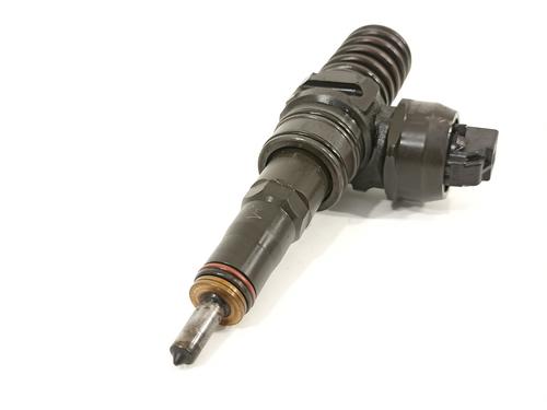 Used Injector SKODA SUPERB II (3T4) 2.0 TDI (140 hp) 18299815