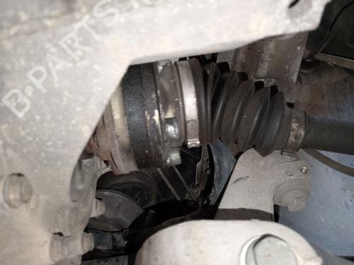 Used Left front driveshaft VW CADDY III MPV (2KB, 2KJ, 2CB, 2CJ) 1.9 TDI (75 hp) 29402251