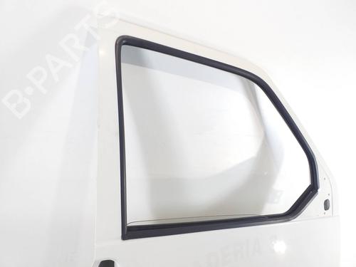 Right front door VW TRANSPORTER T4 Van (70A, 70H, 7DA, 7DH)  | BP8522272C3 