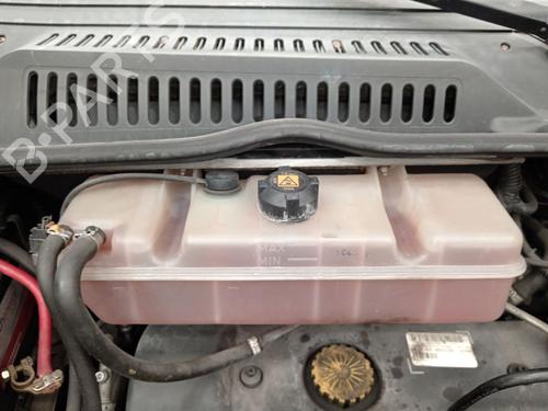 Used Expansion tank Expansion tank 37631850 37631850