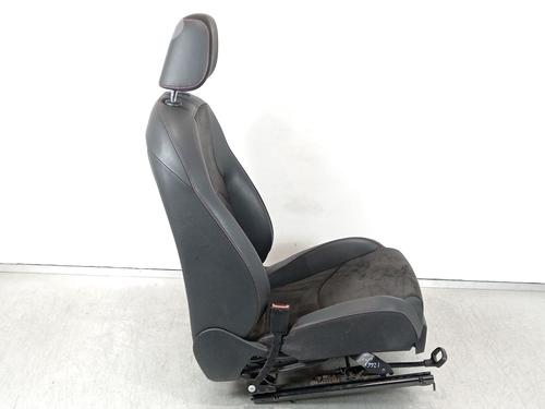 Left front seat SEAT LEON (5F1) 2.0 TDI | BP31340592C15