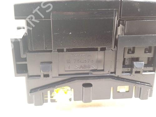 Switch TOYOTA COROLLA Saloon (_E21_) 1.8 VVTi Hybrid (ZWE211, MZEA12) | BP40599669I30 - Image 3