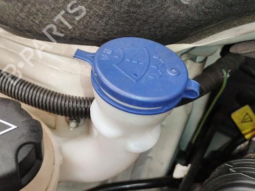 Used Windscreen washer tank Windscreen washer tank 38074298 38074298