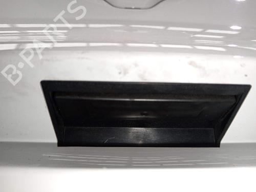 Used Tailgate handle Tailgate handle 38553398 38553398