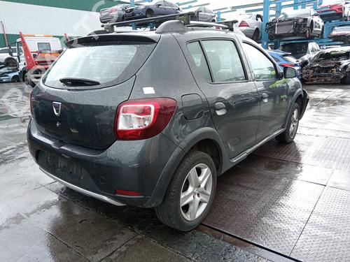 Brugte DACIA SANDERO II TCe 90 (B8M1, B8MA, B8AC) (90 hp) 4373106