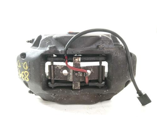 Used Right front brake caliper Right front brake caliper 11586353 11586353