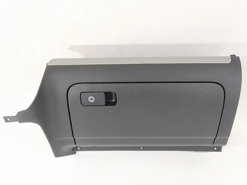 Used Glove box VW SCIROCCO III (137, 138) 1.4 TSI (160 hp) 6445924