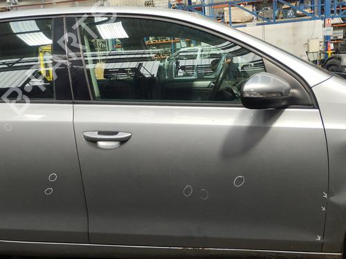 Used Right front door VW GOLF VI (5K1) [2008-2014]  18729705