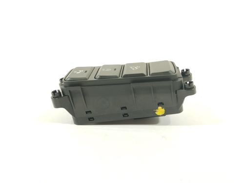 Switch HYUNDAI TUCSON (TL, TLE)  | BP29449649I30 