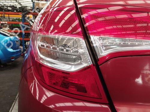 left-taillight-citroen-c4-ii-nc_-2009-37173054 main image