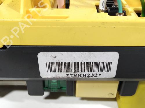 Fuse box PEUGEOT 208 I (CA_, CC_) 1.2 VTI 82 | BP24738542E1 
