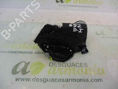 Used Front left lock TOYOTA YARIS (_P13_) 1.0 (KSP130_, KSP130) (69 hp) 2346069