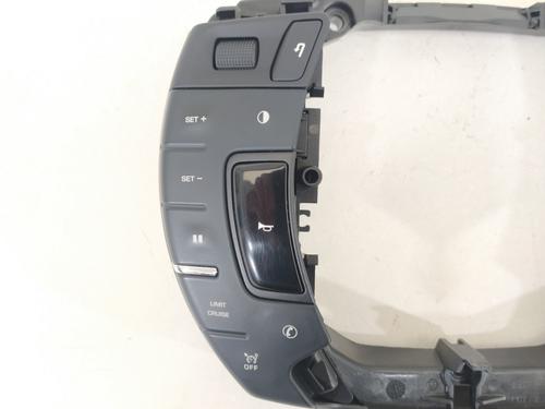 Steering wheel controls CITROËN C5 III (RD_) | BP9161919E15