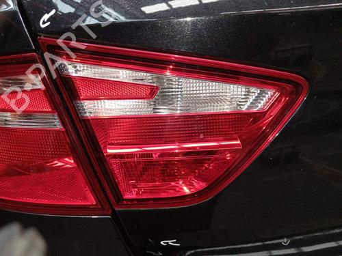 Used Left tailgate light Left tailgate light 32175601 32175601