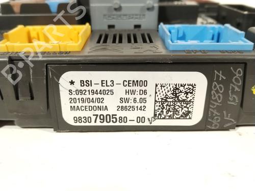 Fuse box CITROËN C3 III (SX) 1.2 THP 110 (SXHNPS, SXHNZT, SXHNZ6) | BP31829235E1