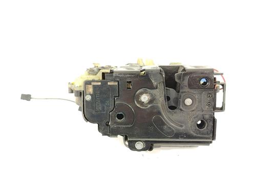 Used Front left lock Front left lock 31951478 31951478