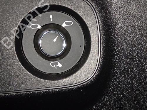 Used Mirror switch CITROËN C3 III (SX) 1.2 THP 110 (SXHNPS, SXHNZT, SXHNZ6) (110 hp) 31831761