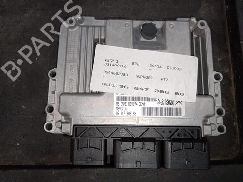 Used Engine control unit (ECU) Engine control unit (ECU) 33023608 33023608