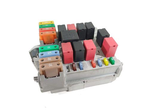 Used Fuse box Fuse box 22348838 22348838