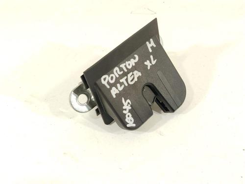 Used Tailgate lock Tailgate lock 31585126 31585126