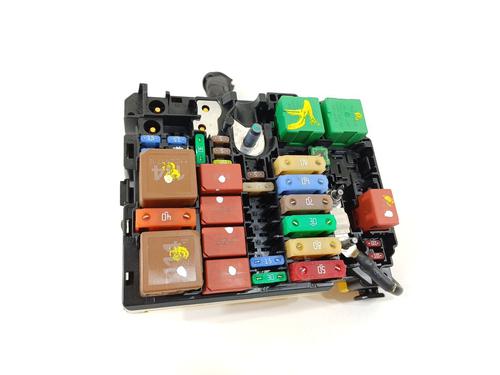 Used Fuse box PEUGEOT 208 II (UB_, UP_, UW_, UJ_) 1.2 PureTech 100 (101 hp) 24927517