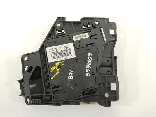 fuse-box-citroen-c3-ii-sc_-2009-27870379 main image