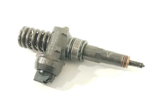 Inyector VW POLO IV (9N_, 9A_) 1.4 TDI (75 hp) 29502758