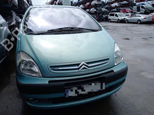 Left headlight CITROËN XSARA PICASSO (N68) 1.6 HDi | BP26210815C28 