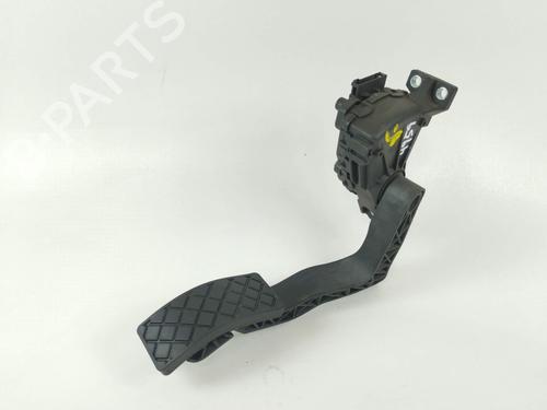 Used Pedal Pedal 11923328 11923328