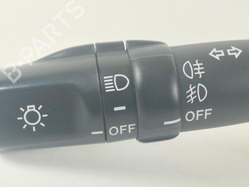 Headlight switch TOYOTA AVENSIS (_T25_) 2.2 D-4D (ADT251_, ADT251R) | BP9638019I24 