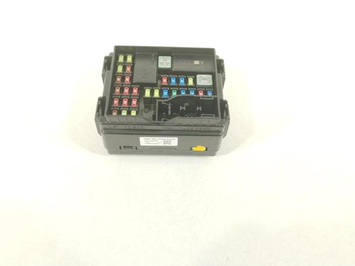 Used Fuse box Fuse box 37719163 37719163