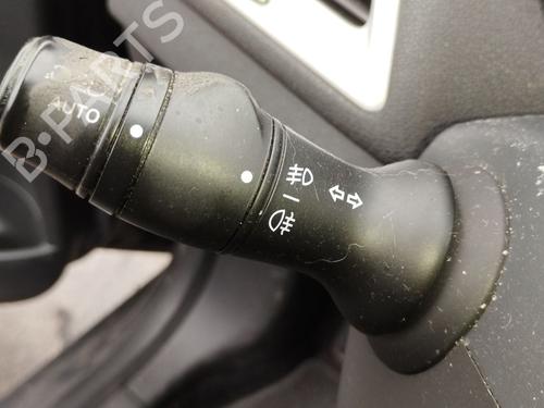 Used Headlight switch RENAULT MEGANE III Hatchback (BZ0/1_, B3_) 1.2 TCe (BZ2B, BZ11) (116 hp) 30273415
