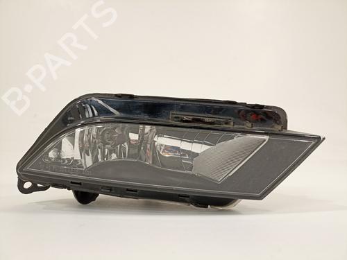 Used Right front fog light SEAT LEON SC (5F5) [2013-2018]  17672766