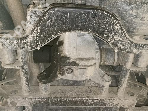 Used Rear axle Rear axle MERCEDES-BENZ M-CLASS (W163) ML 270 CDI (163.113) (163 hp) 11111494 11111494