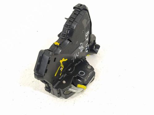 front-left-lock-toyota-auris-_e18_-12-nre185_-nre185r-2012-2013-2014-2015-2016-2017-2018-12253677 main image